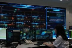 还成立了月度例会、周消息传递、甘特图做和、